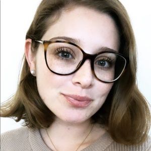 Meet your Posher, Perla